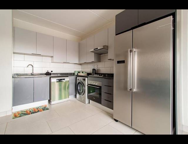 2 BEDROOM PROPERTY TO RENT IN BEDFORD GARDENS